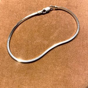 Gorgeous Sterling Snakechain Bracelet